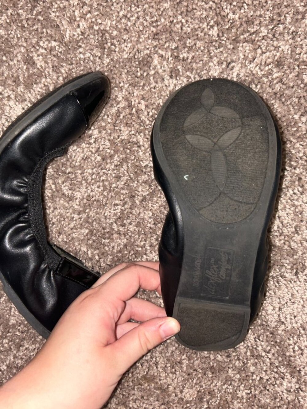 Black Ballet Flats - Picture 5 of 6